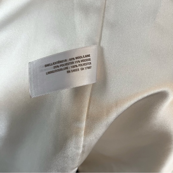 OLD NAVY lined winter white coat size small - Picture 5 of 5